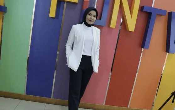 Menapak Pengalaman MC Profesional Asal Pontianak