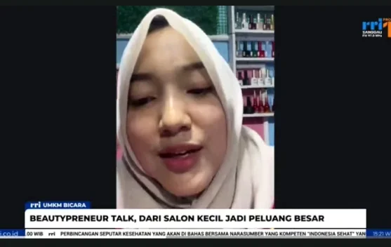 Salon Kekinian di Sekayam Tembus Persaingan Digital
