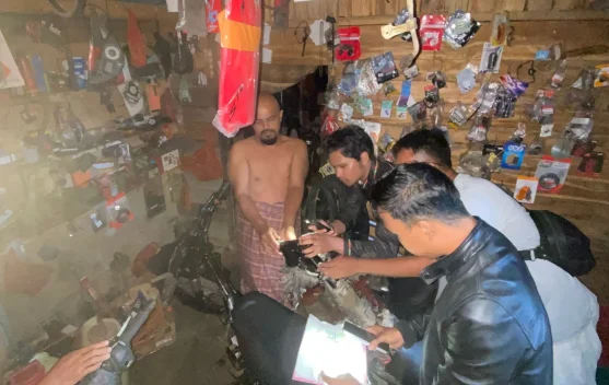 Polisi Tangkap Maling Motor di Sekayam