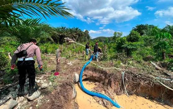 Polsek Tayan Hulu Tertibkan PETI Sungai Sekayu