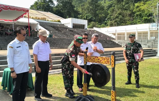 Kodam Tanjungpura Buka Karya Bakti Skala Besar di Perbatasan Kalbar