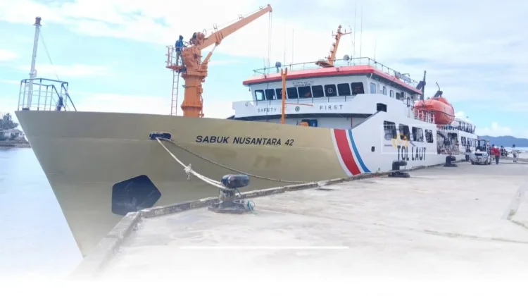 Embarkasi Debarkasi KM Sabuk Nusantara42 Dipantau KSOP Fakfak