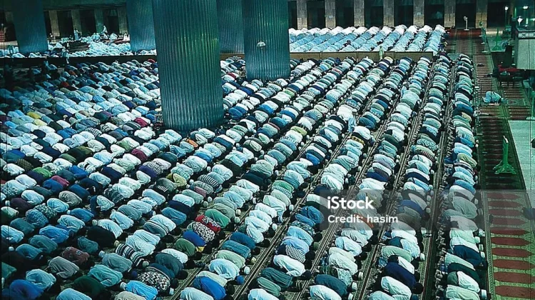 Keutamaan Sholat Tarawih di Bulan Ramadan
