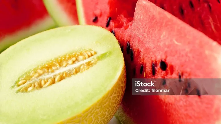Apakah Boleh Makan Buah setelah Berbuka Puasa?