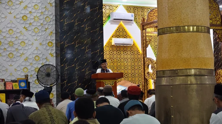 Ustad Mustagfirin Sampaikan Makna Puasa Ramadhan