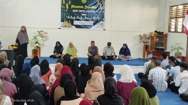 Pesantren Ramadhan SMK Yapis Fakfak Bentuk Karakter