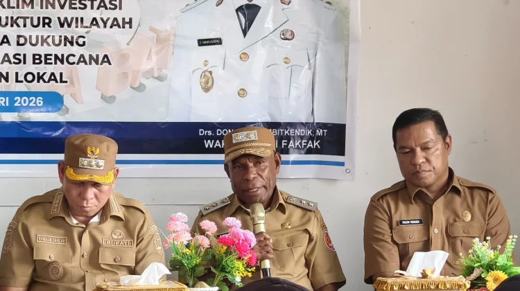 Donatus  Nimbitkendik: Pembangunan Distrik Tomage Harus Tertib Administrasi