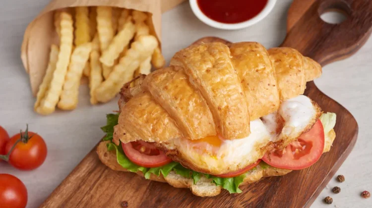 Makanan Sahur yang Bikin Cepat Lapar
