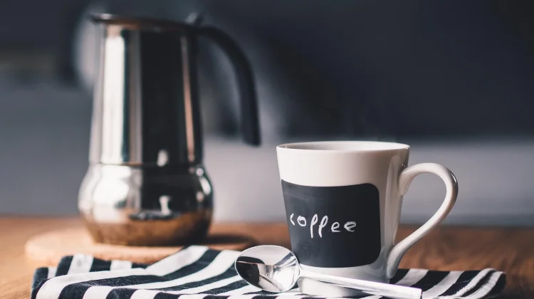 Batas Aman Minum Kopi Harian bagi Kesehatan Tubuh