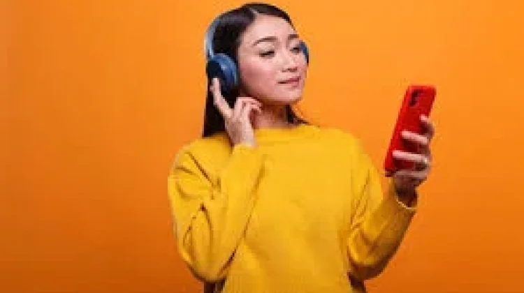 Manfaat Mendengarkan Musik Saat Bekerja: Bikin Fokus dan Produktif!