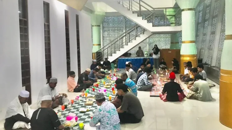 Program Buka Puasa Bersama Masjid Agung Berjalan Baik
