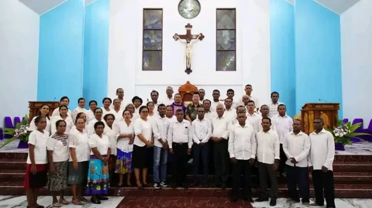 Pastor Lantik Pengurus Dewan Stasi Gewerpe