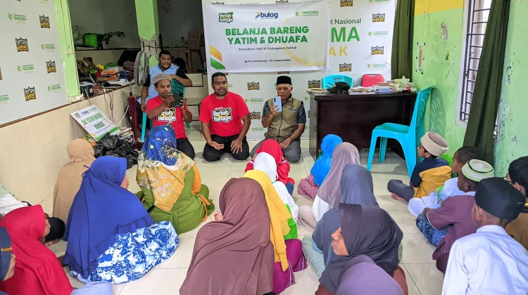 Kolaborasi Yakesma dan Bulog Fakfak Berbagi Kebahagiaan Ramadan