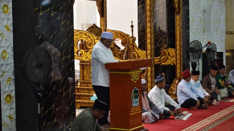 Pesan Gubernur pada Safari Ramadhan di Masjid Agung