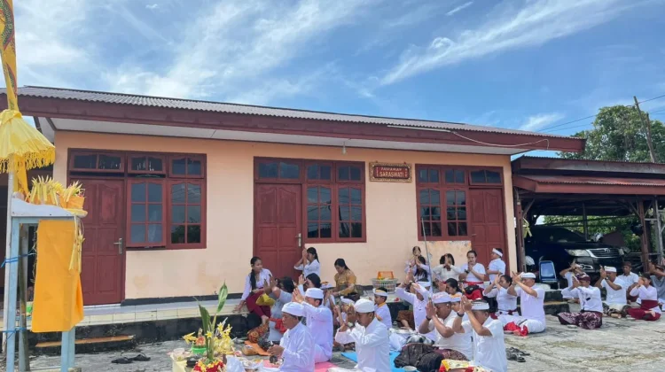Upacara Melasti: Momentum Spiritual dan Kebersamaan Umat Hindu Fakfak