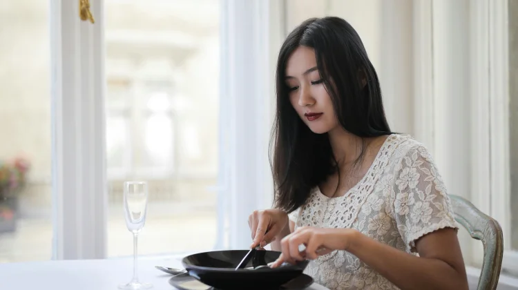 Rahasia Awet Muda Makan Tinggi Kolegen Ampuh