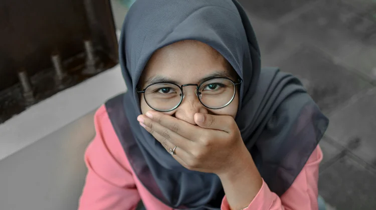 Cara Menghilangkan Bau Mulut saat Puasa