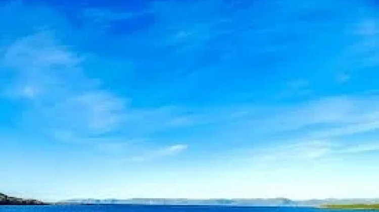 Mengapa Langit Berwarna Biru?