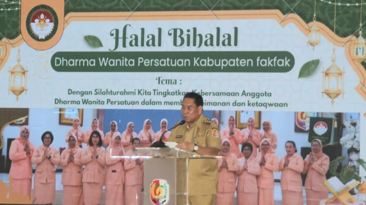 Bupati Samaun Dahlan Ajak DWP Fakfak Perkuat Silaturahmi