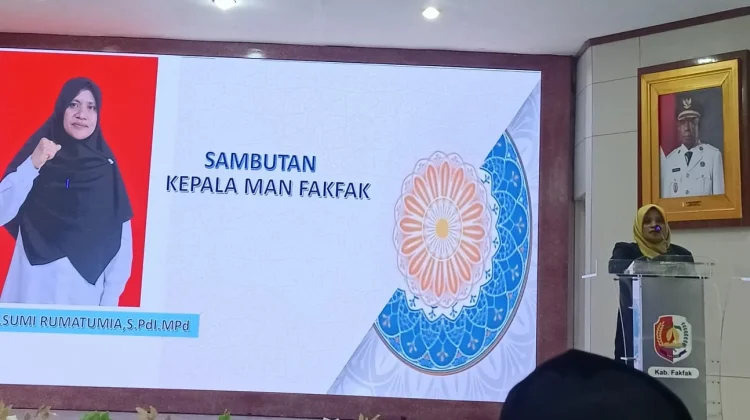 Kepala MAN Fakfak Sampaikan Pesan Khataman dan Pelepasan Siswa