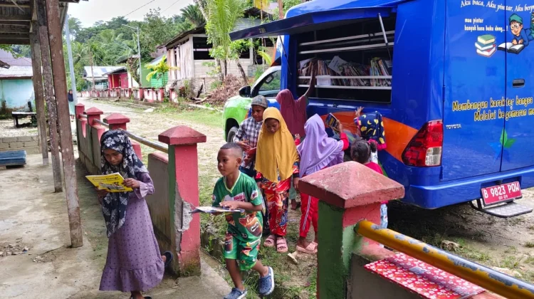 Hardiknas 2026, Perpustakaan Keliling Dekatkan Literasi ke Warga