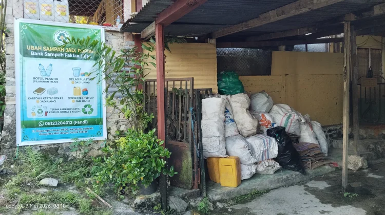Dukungan Pemkab Perkuat Gerakan Bank Sampah Fakfak Hijau