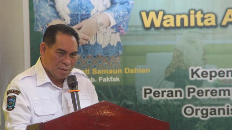 Samaun Dahlan: Perempuan Memiliki Peran Strategis Bangun Kabupaten Fakfak