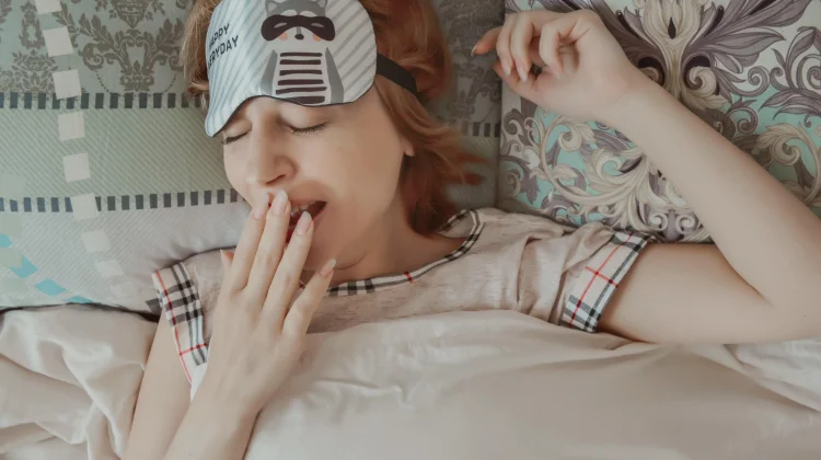 Mengapa Badan Terasa Kaku saat Bangun Tidur?