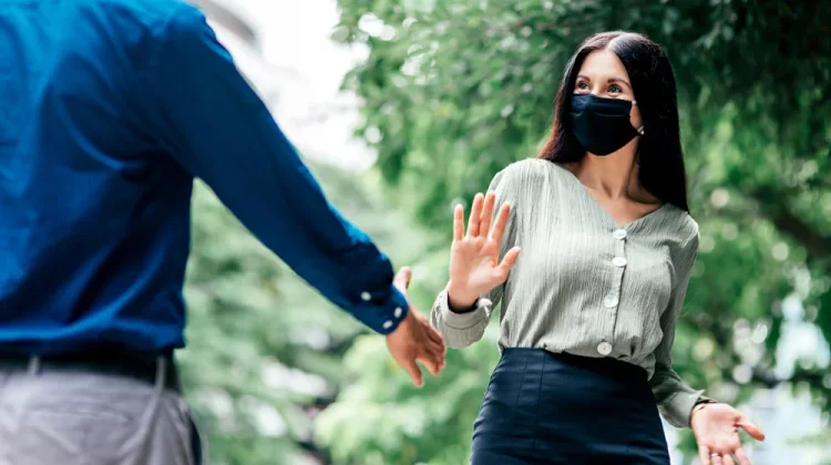 Hobi Mengeluh bisa Membuat Kamu di Jauhi Orang
