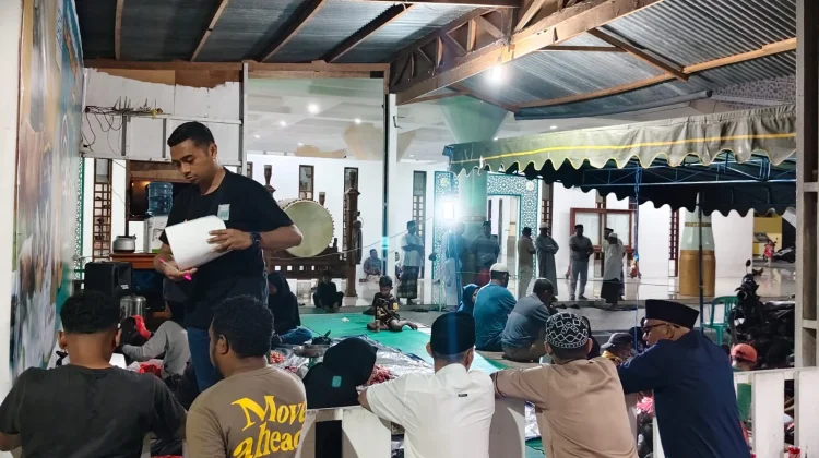 Penyaluran Daging Kurban Masjid Agung Capai 423 Penerima