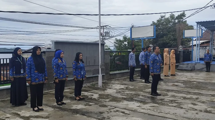 Angkasawan RRI Fakfak Khidmat Ikuti Upacara Pancasila