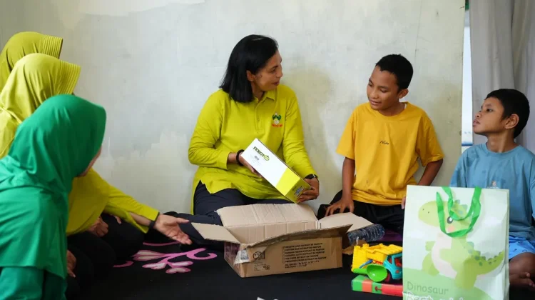 Ketua Persit KCK Daerah XVIII/Kasuari Perkuat Solidaritas lewat Tali Asih
