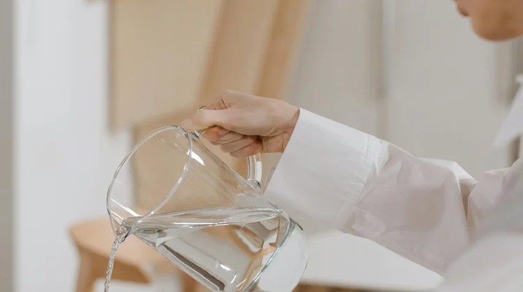 Pentingnya Minum Air Putih yang Cukup untuk Kesehatan Tubuh