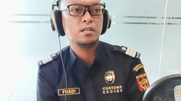 Stop Cek Lapor Jadi Benteng Hadapi Penipuan Catut Bea Cukai