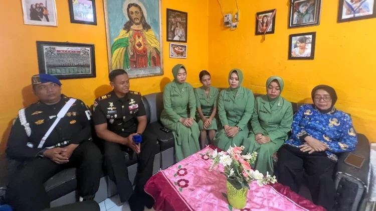 Menjelang HUT ke-80 Pomad, Subdenpom Fakfak Sambangi Keluarga Purnawirawan