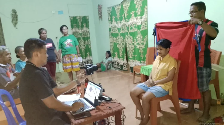 Disdukcapil Fakfak Hadirkan Layanan Jemput Bola Bagi Disabilitas
