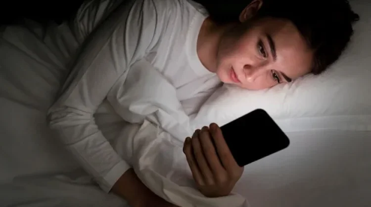 Kebiasaan Buruk yang Merusak Kualitas  Tidur Malam