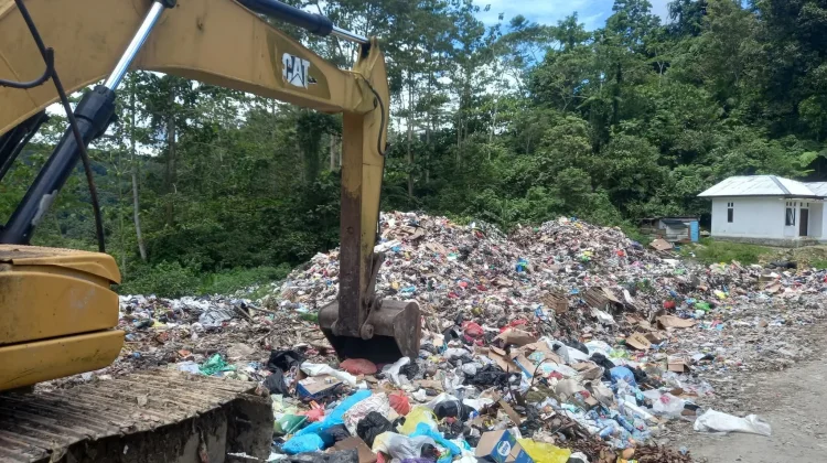 Kapasitas TPA Kadamber Menipis, Retribusi Sampah Diberlakukan