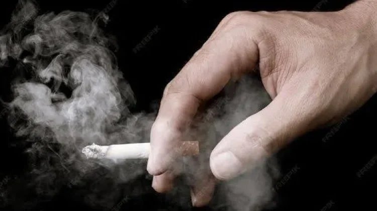 Bahaya Terpapar Asap Rokok, Ancaman Serius bagi Kesehatan Perokok Aktif dan Pasif