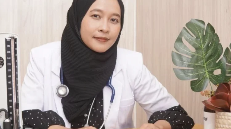 Kenali Gejala Awal Katarak dan Pterigium