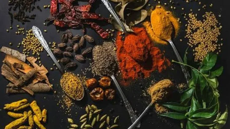 Cara Menyimpan Bumbu Dapur agar Tidak Jamuran