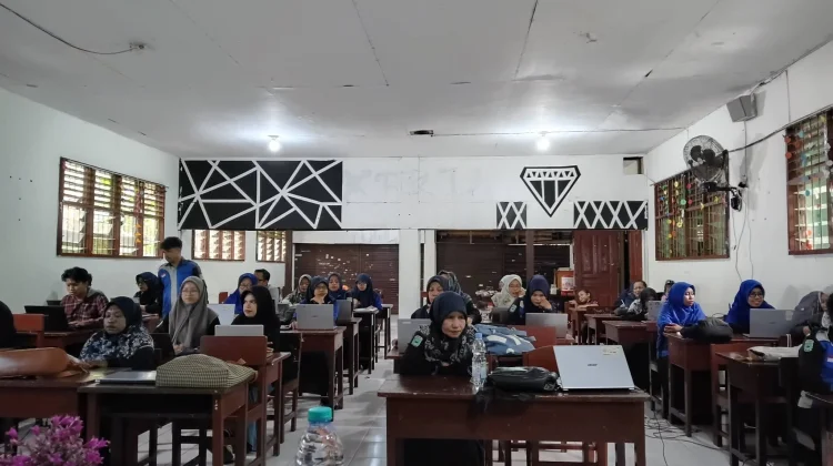 Guru SMK Yapis Fakfak Sesuaikan Metode Dengan Materi Pembelajaran