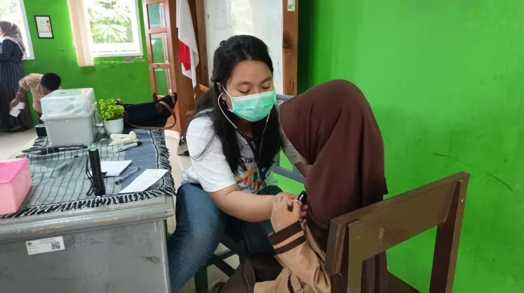 Dokter Ajak Orangtua Dukung Cek Kesehatan Gratis Anak Sekolah