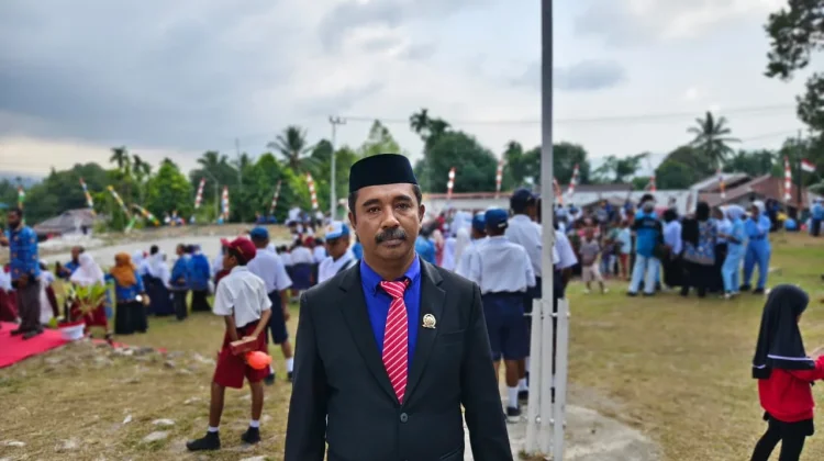DPRK Fakfak Dorong Perbaikan Lapangan Distrik Fakfak Barat