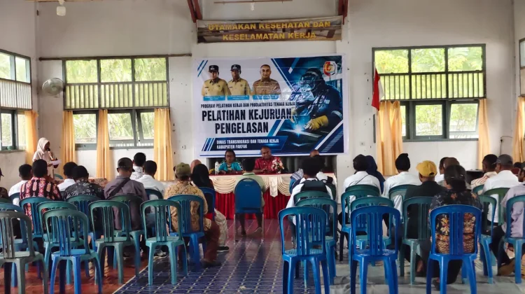 Disnakertrans Fakfak Buka Pelatihan Kejuruan Pengelasan Bagi Tenaga Kerja Lokal
