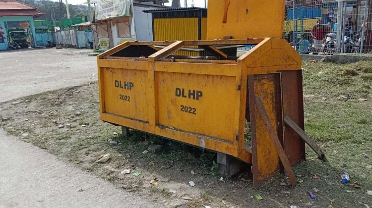 Banyak Tempat Sampah Rusak PUPR2KP Segera Lakukan Perbaikan