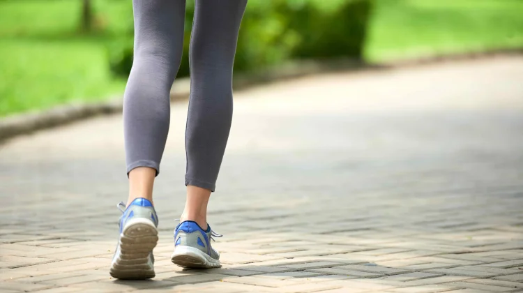 Cara Jalan Kaki ternyata Bisa Ungkap Kepribadian, Berikut Cirinya.