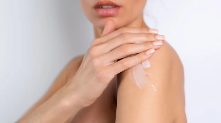 Rekomendasi Lotion untuk Kulit Kering dan Memutihkan