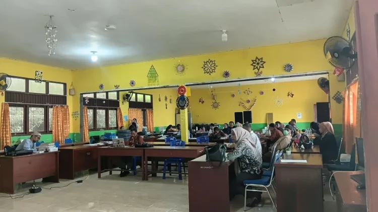 Pendampingan BPMP Perkuat Penyusunan KSP SMAN 2 Fakfak