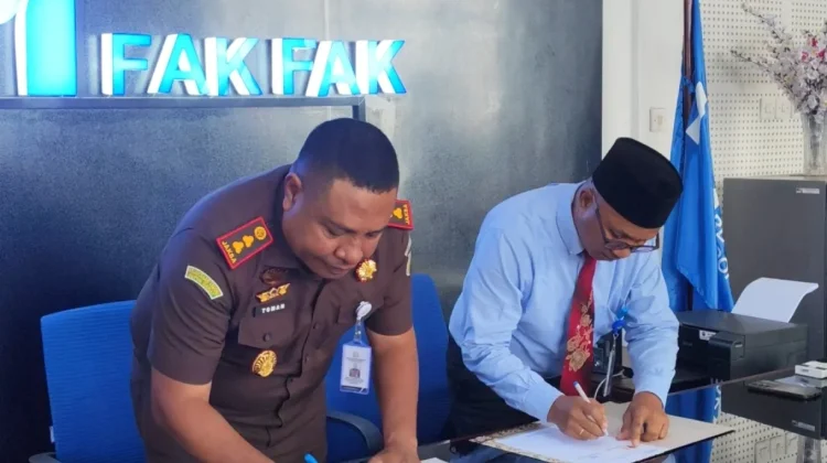 Perkuat Pelayanan Publik, RRI dan Kejari Fakfak Teken MoU